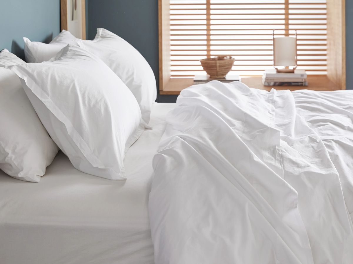 Cotton Cooling Sheets - Parachute Home Percale Sheet